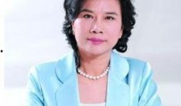 董明珠爆料主持人视频播放,揭秘行业黑幕